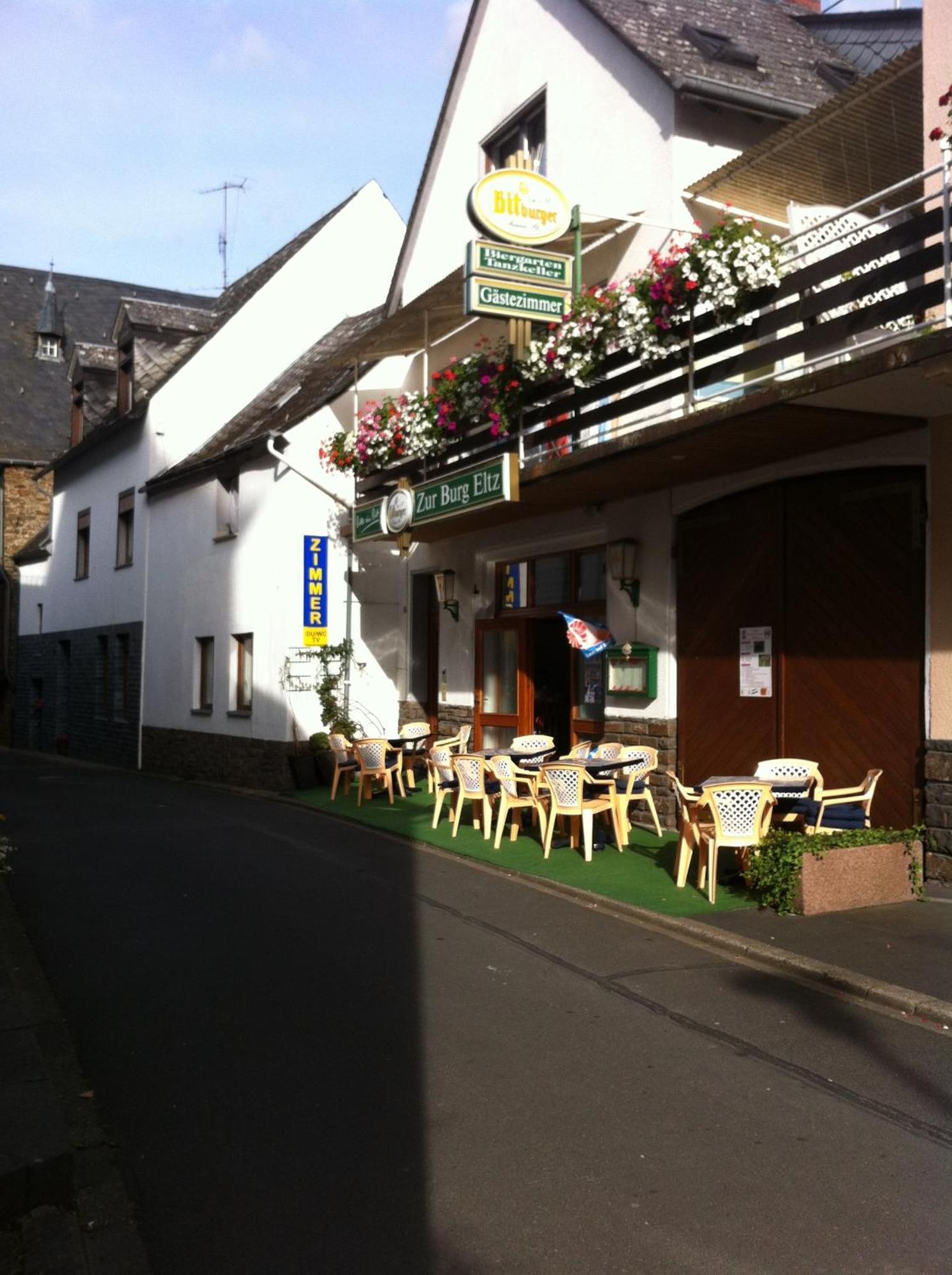 Zur Burg Eltz Hotel Moselkern Kültér fotó