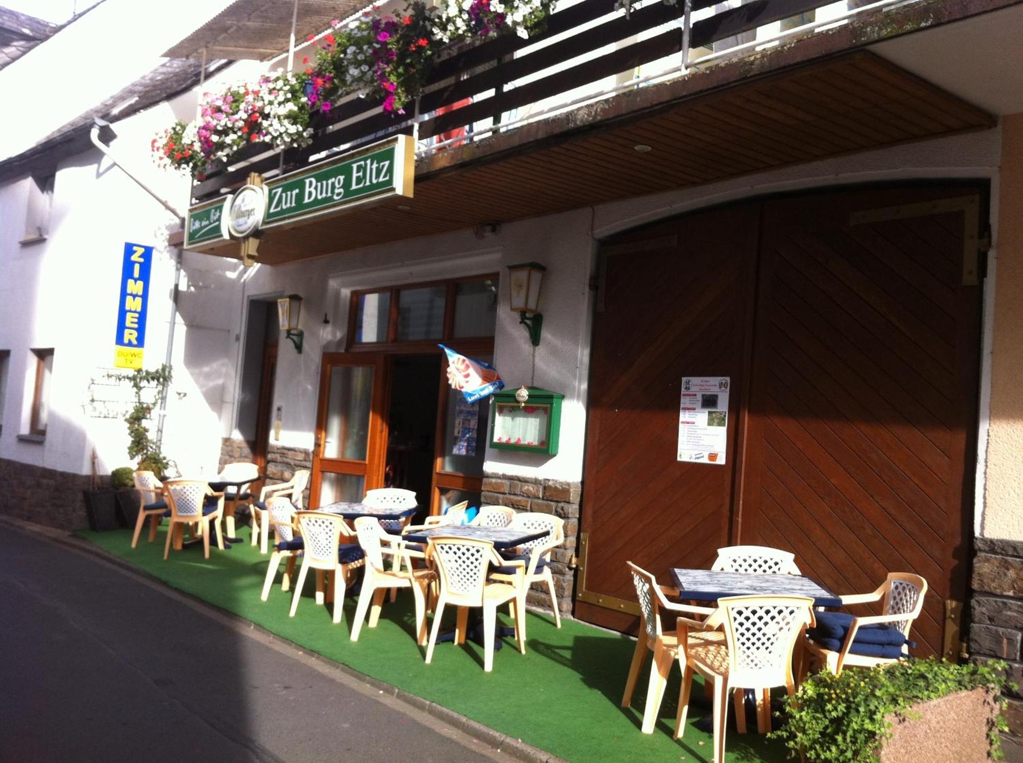 Zur Burg Eltz Hotel Moselkern Kültér fotó